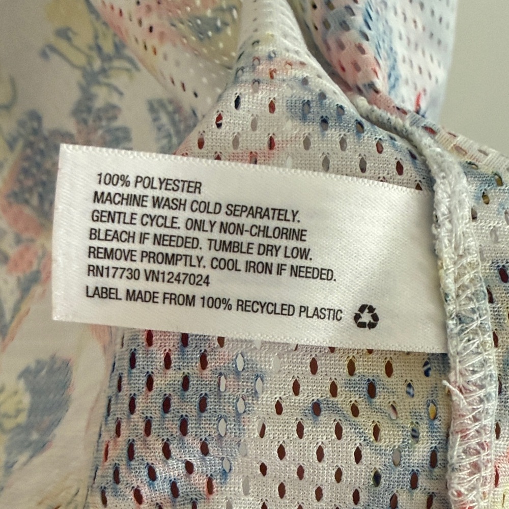 mesh printed button down - Picture 3 of 5